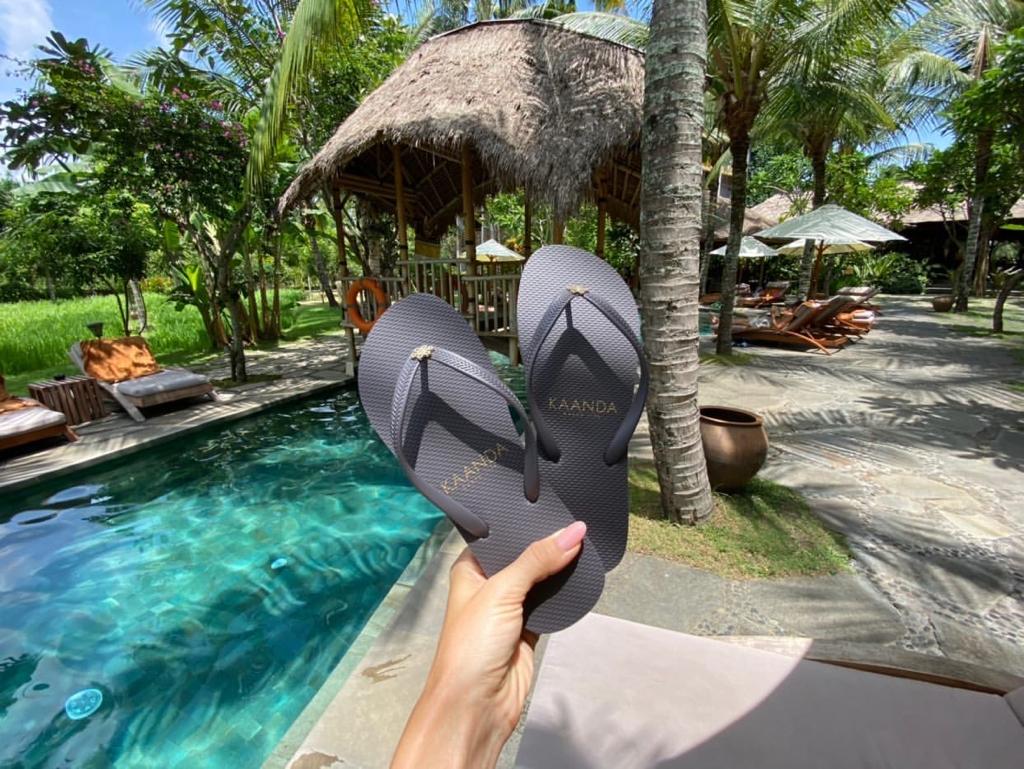 FlipFlop med LoveKnot MurBrun - Resort Collection